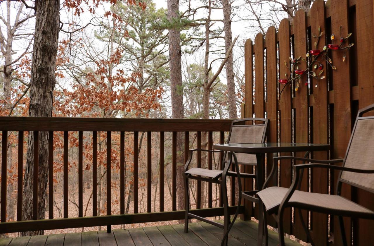 The Grand Treehouse Resort Eureka Springs Extérieur photo